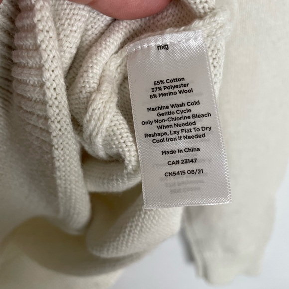 Talbots Size Large Ski Style Sweater White Purple Black 1305 - Picture 4 of 8